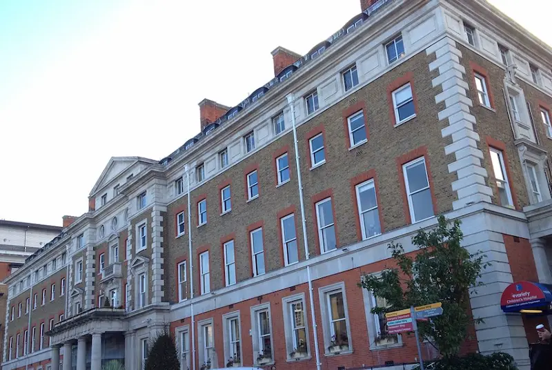 カミラ王妃が誕生した病院、キングス・カレッジ病院(King's College Hospital)